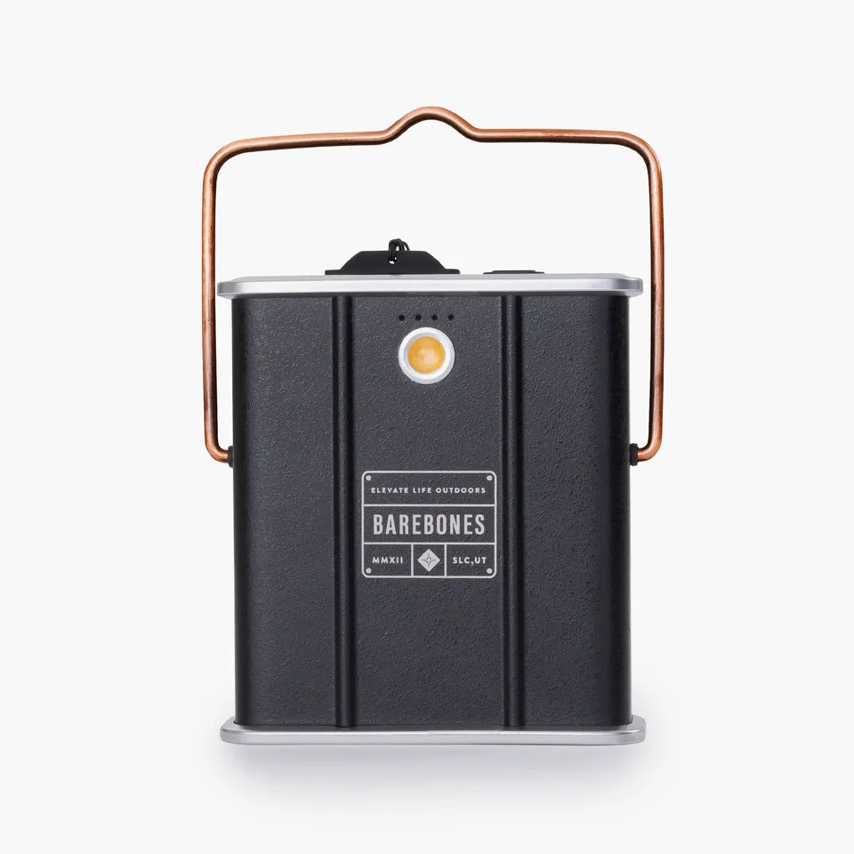 barebones-power-light-power-bank-10000-mah-schwarz-taschenlampe image 1