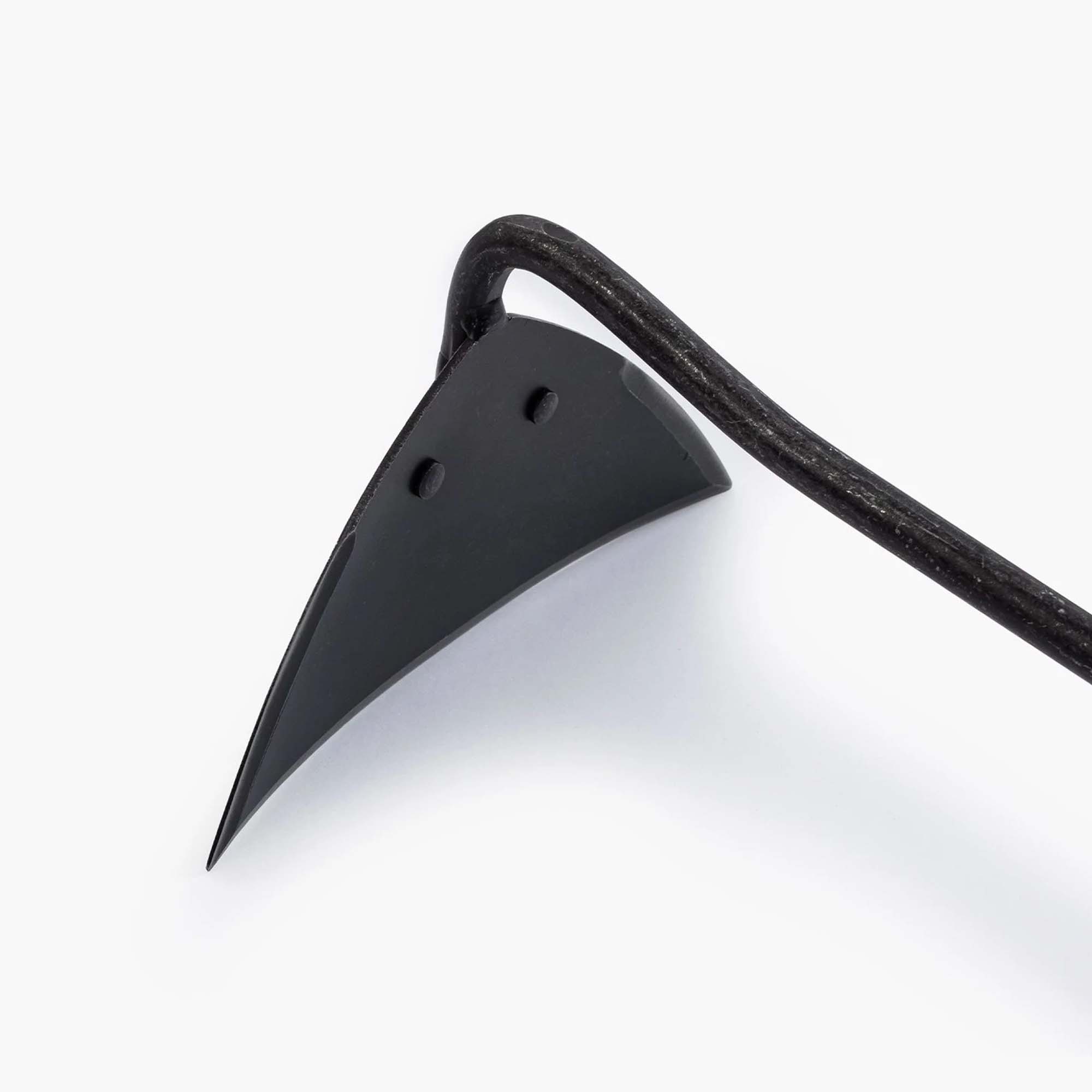 barebones-tools-triangle-hoe-gartenhacke-walnuss-edelstahl image 4