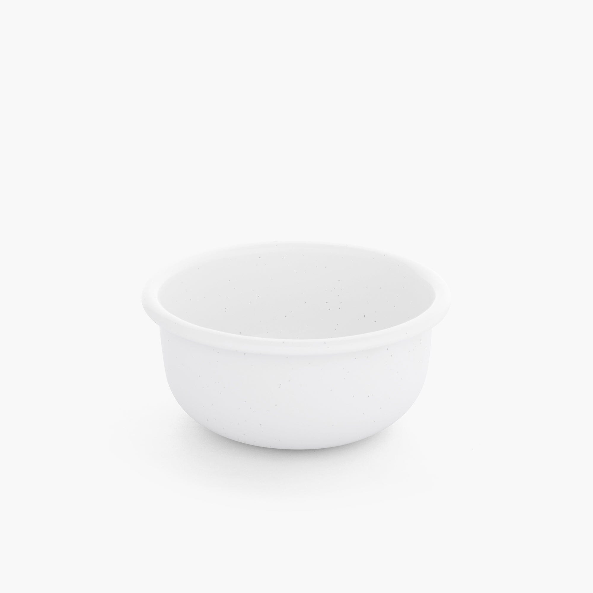 barebones-cook-dine-enamelware-sch-ssel-set-soft-white image 3