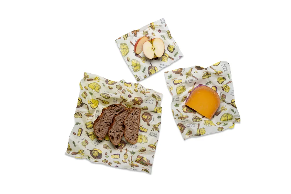 beeswrap-wraps-assorted-3-pack-bienenwachstuch-s-m-l-set image 1