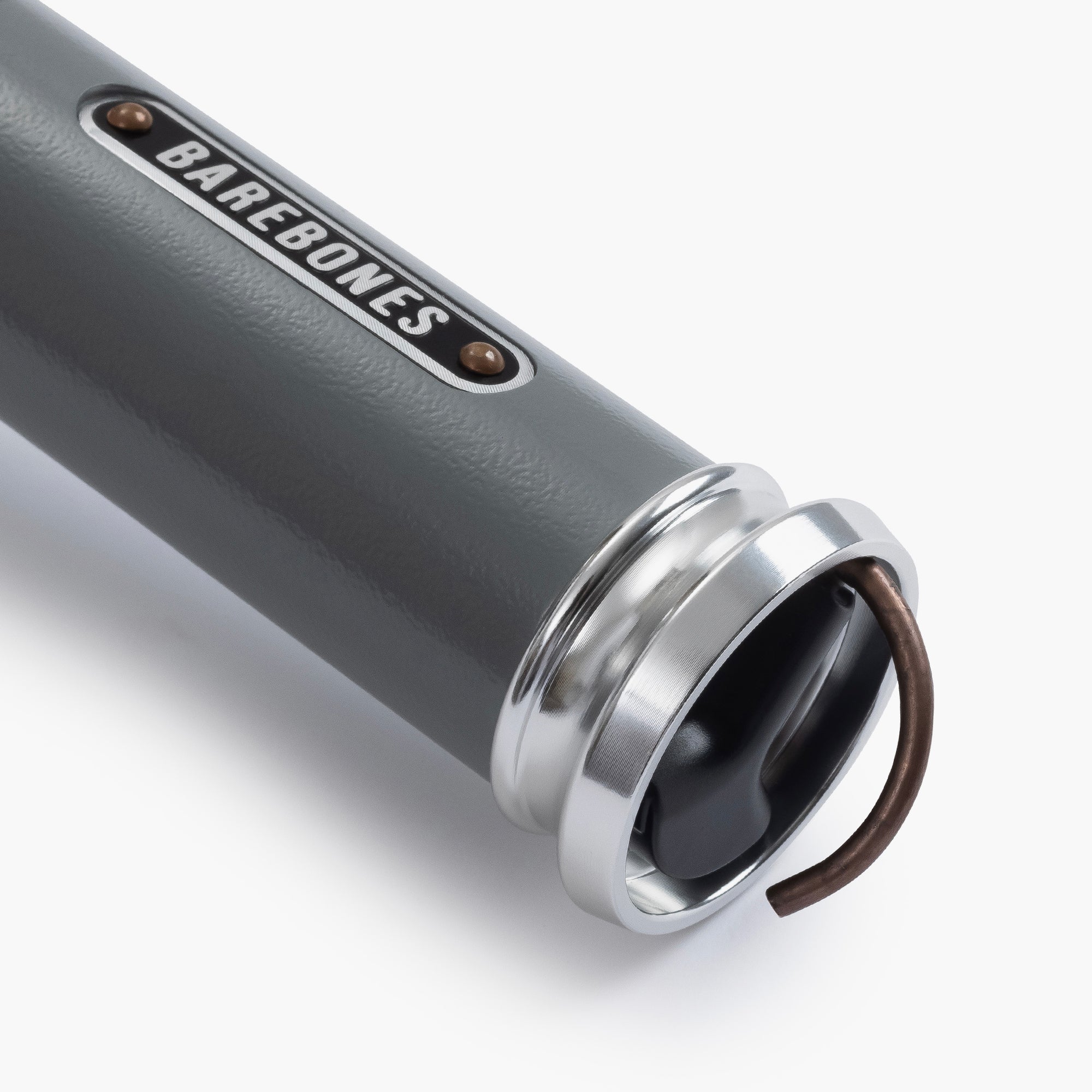 barebones-power-light-vintage-flashlight-taschenlampe-olive-drab-led image 5