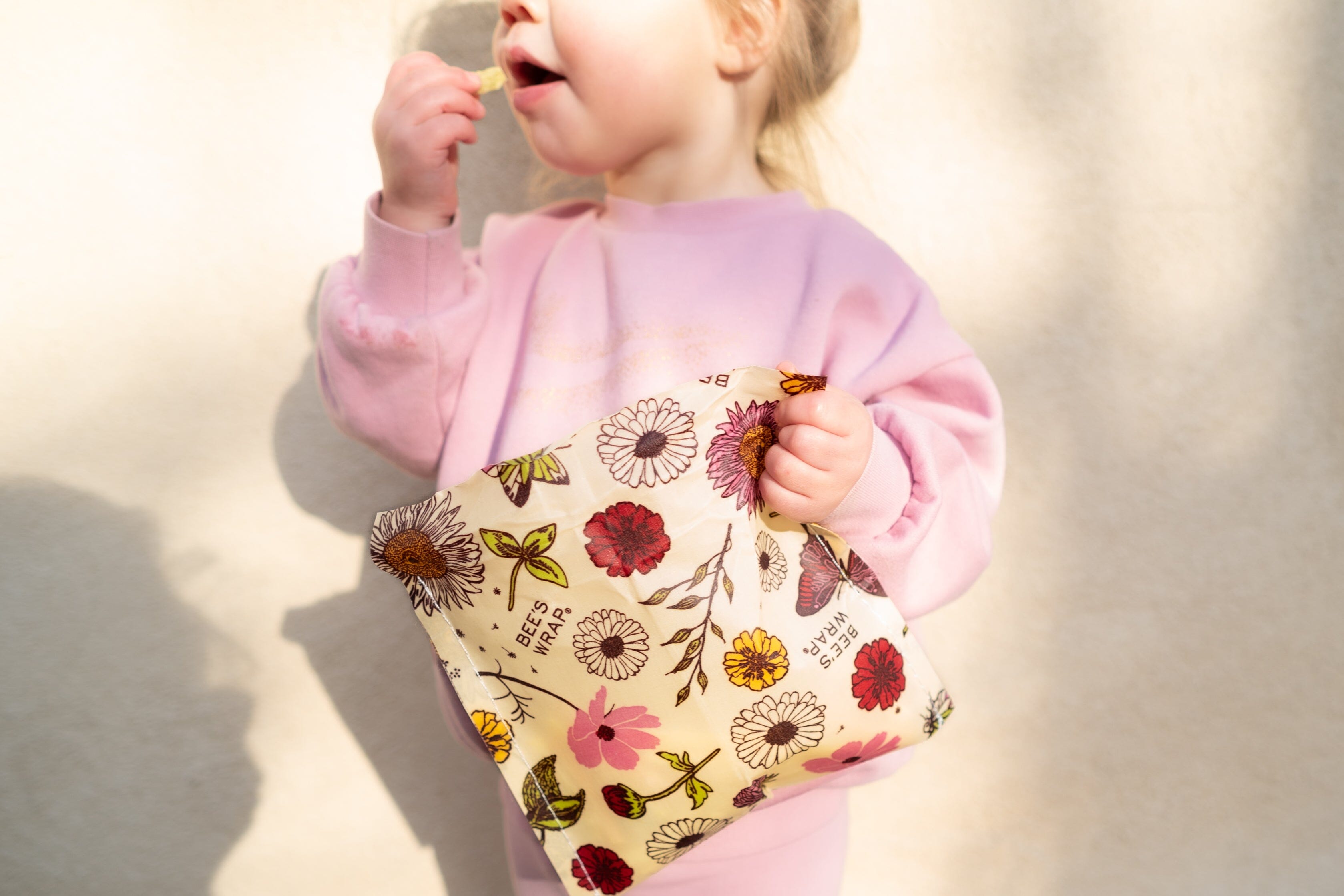 bee-s-wrap-bags-vegan-snack-sandwich-bags-meadow-magic-2er image 8