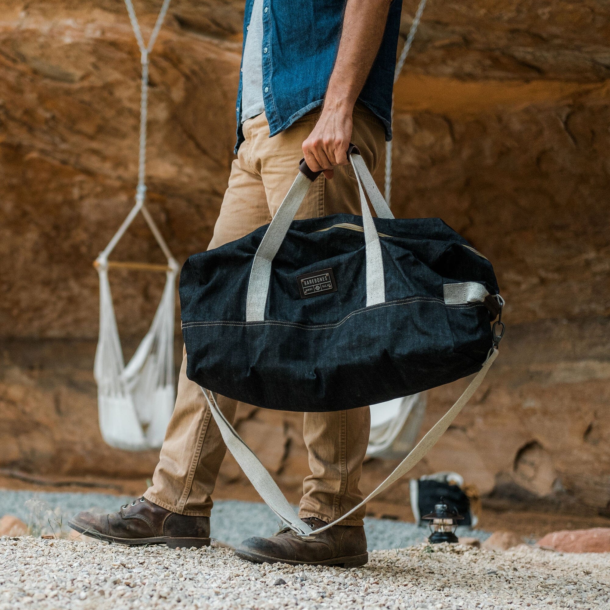 barebones-store-carry-neelum-duffel-reisetasche-denim-leder image 5