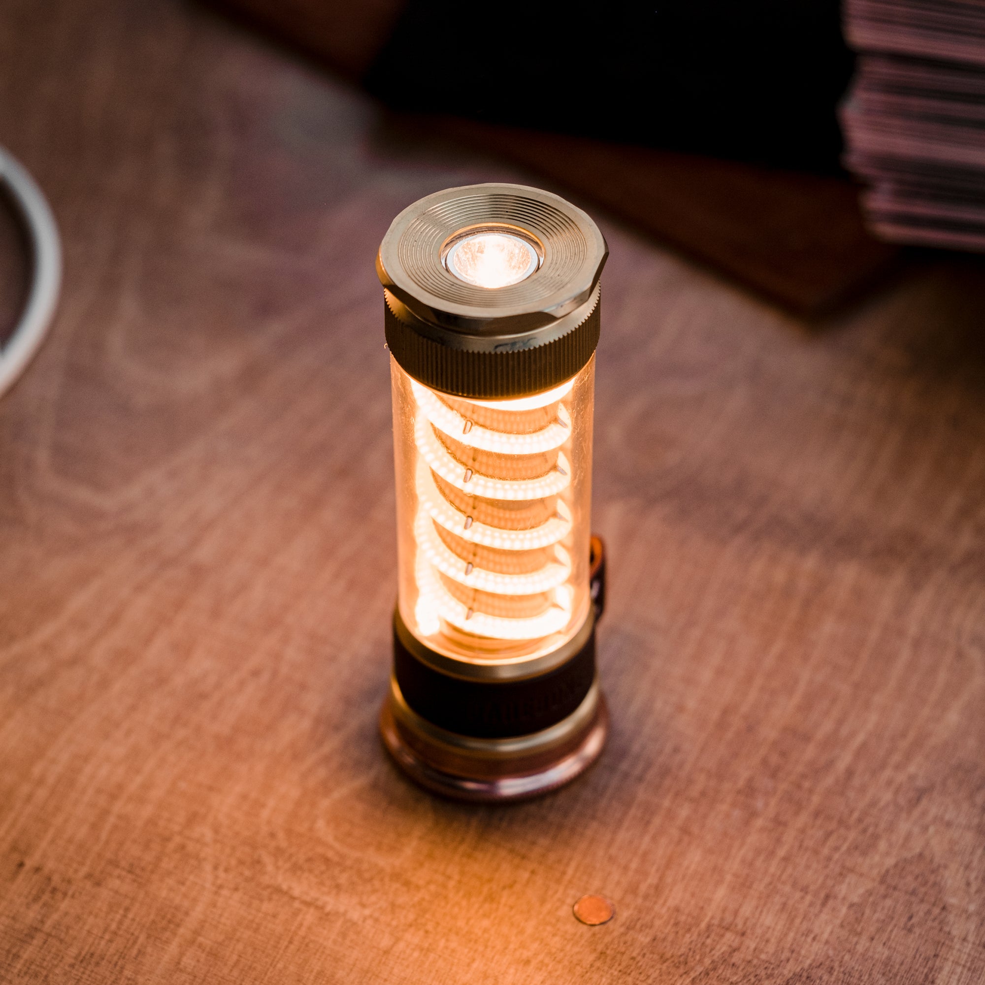 barebones-power-light-edison-light-stick-laterne-messing image 3