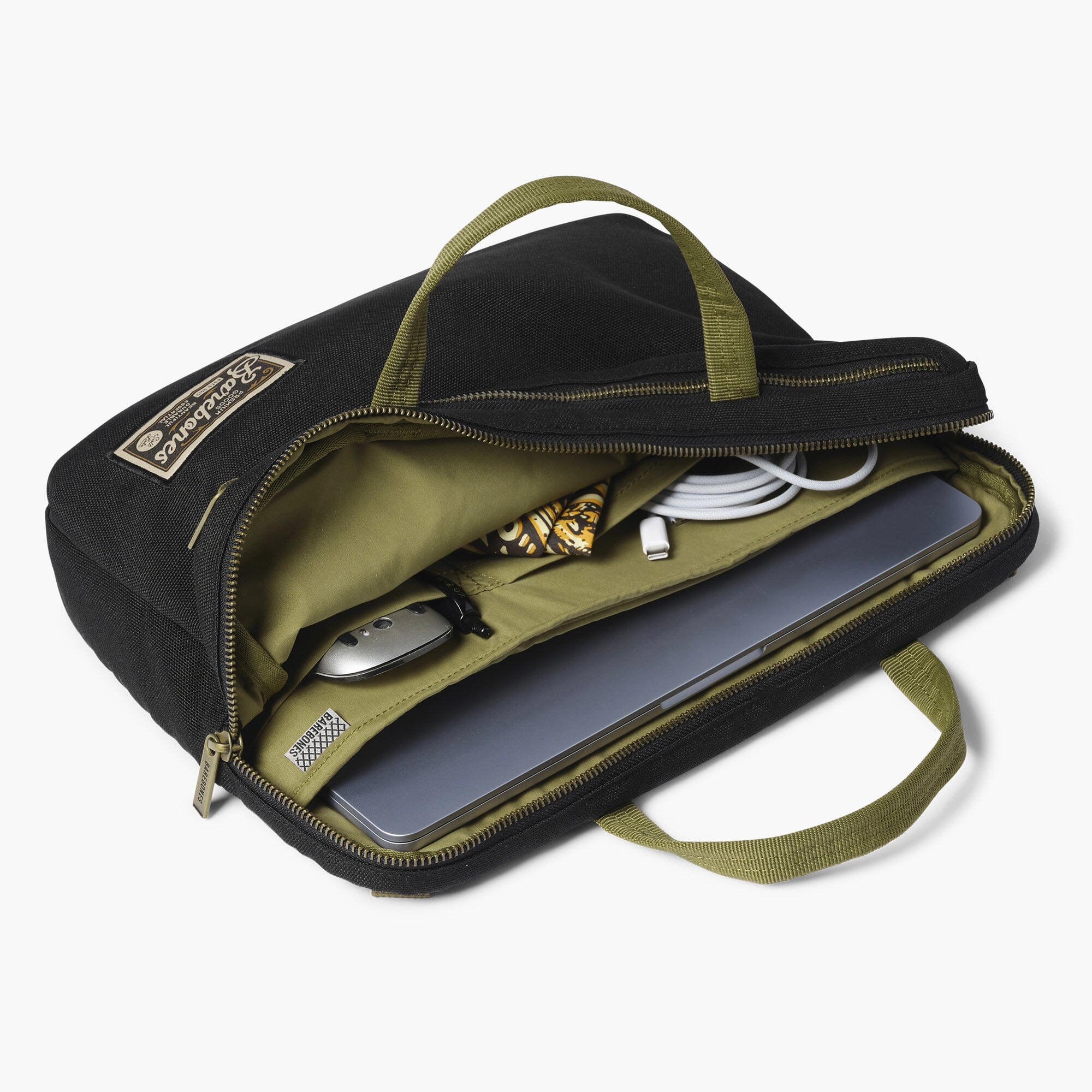 barebones-m-deer-organizer-crossbody-tasche-6l-tablet image 4