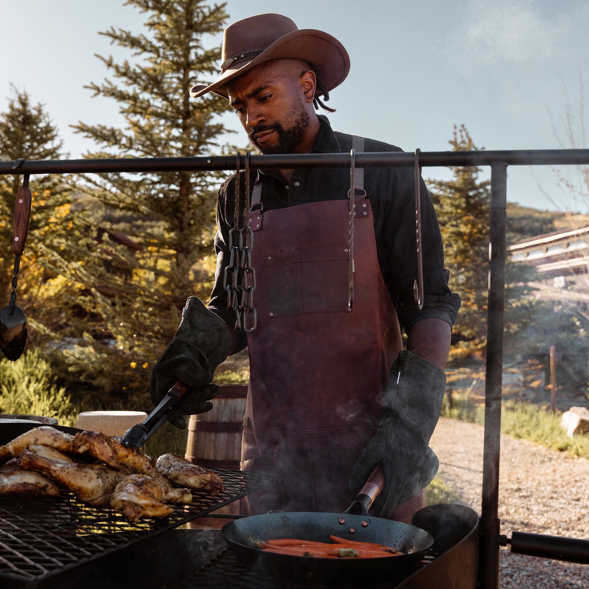 barebones-cook-dine-open-fire-glove-lederhandschuh-sm-md image 8