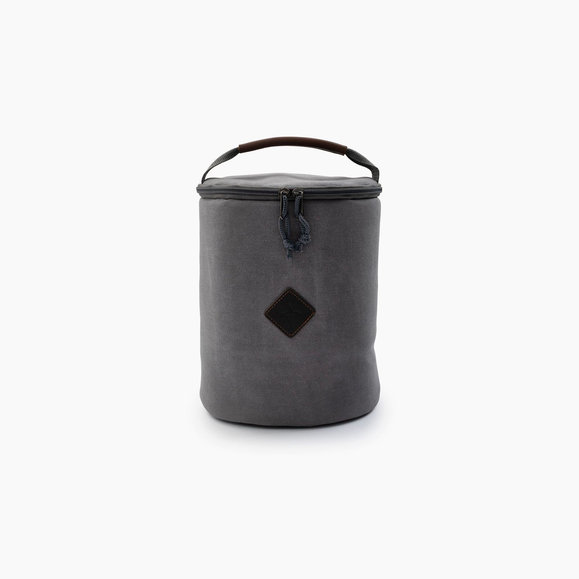 barebones-store-carry-laternen-tasche-mit-rei-verschluss image 1