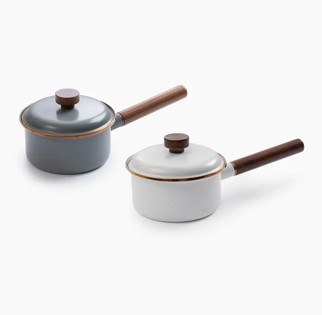 barebones-cook-dine-emaille-stieltopf-eggshell image 1