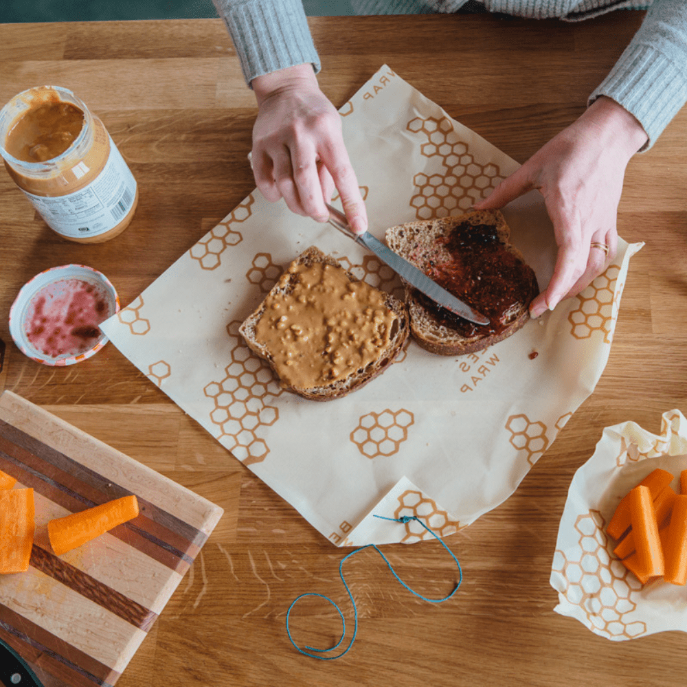 bee-s-wrap-wraps-sandwich-wrap-bienenwachstuch-bees-and-bears image 4