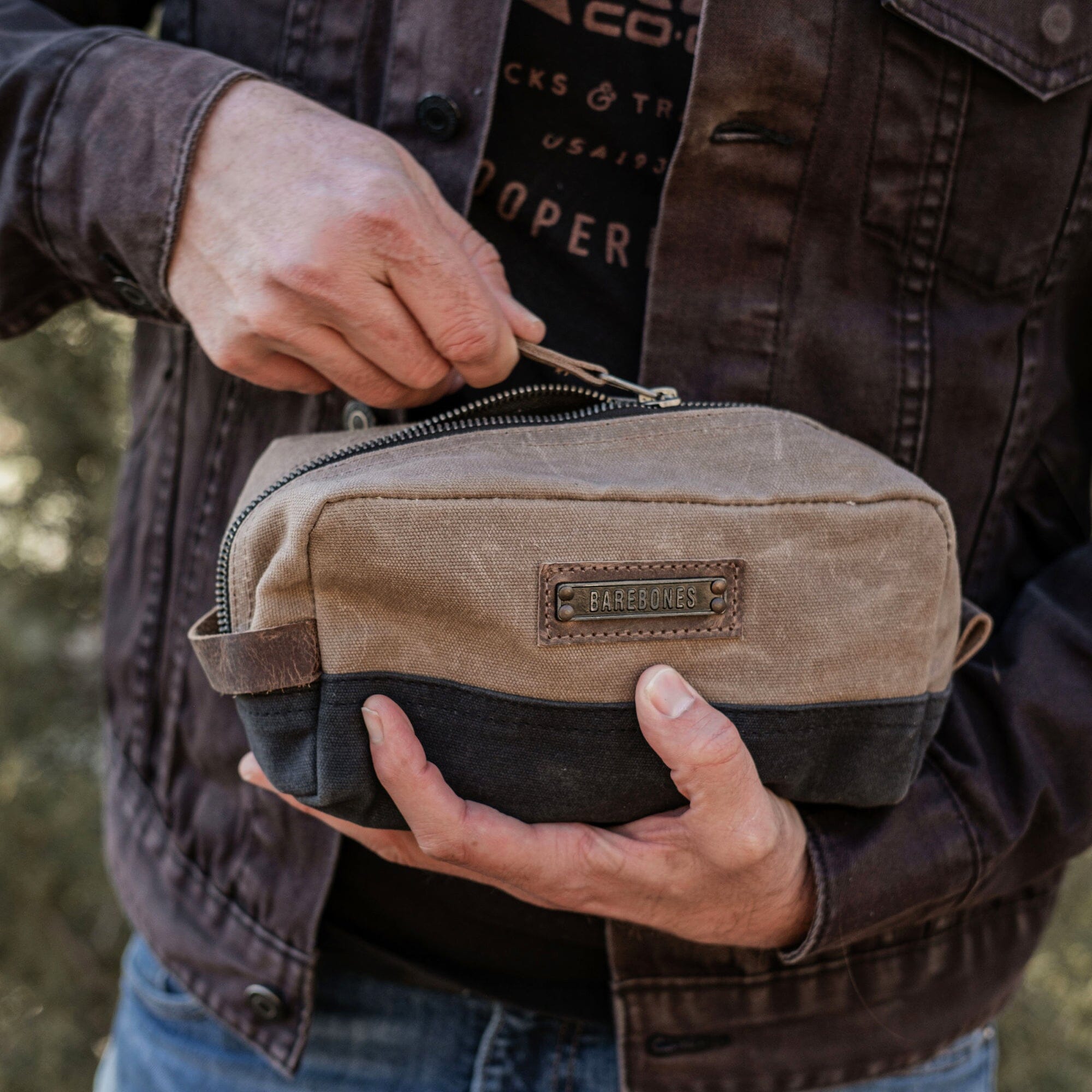 barebones-store-carry-neelum-kulturtasche-3l-khaki image 5