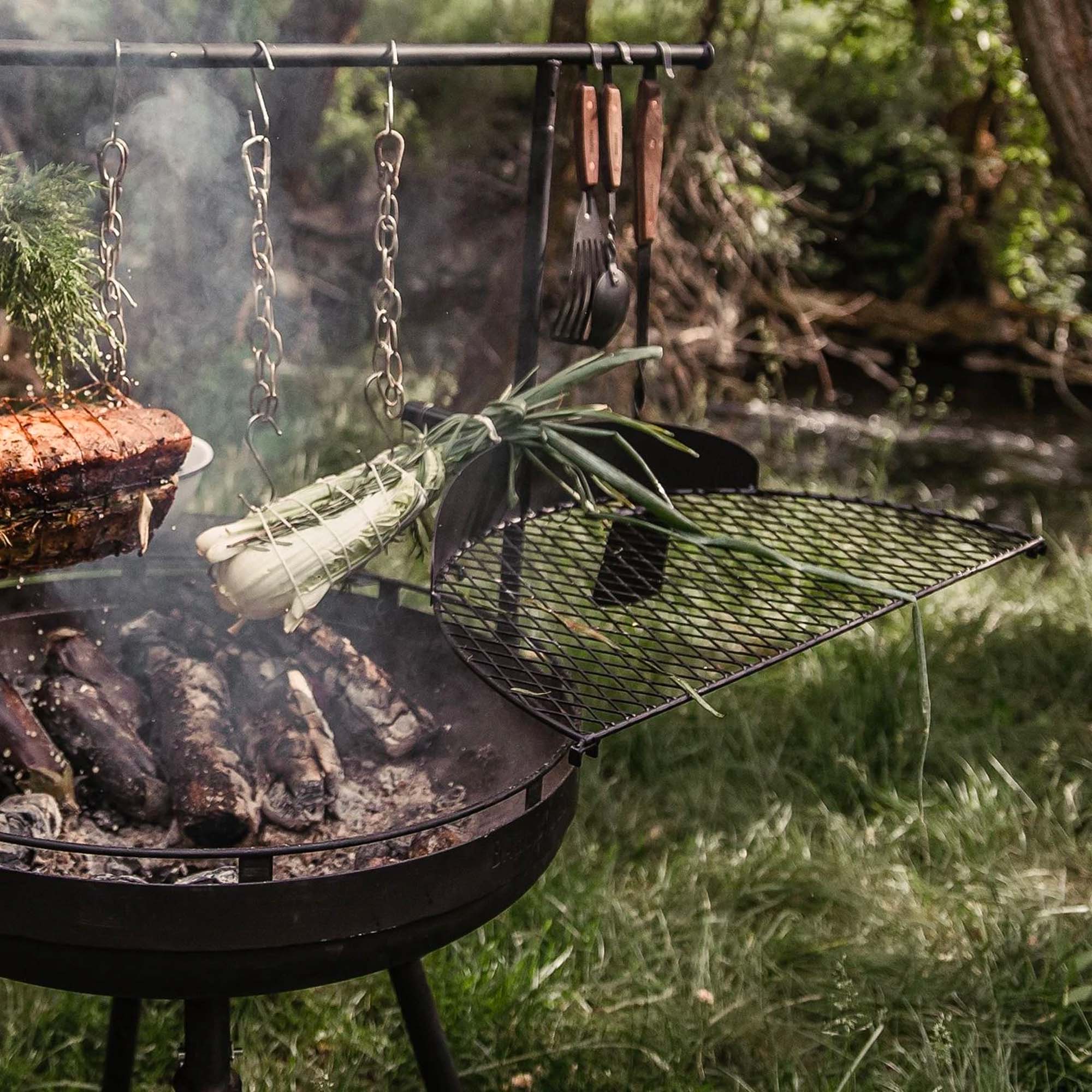 barebones-cowboy-fire-pit-grillrost-30-zoll-feuergrill image 8